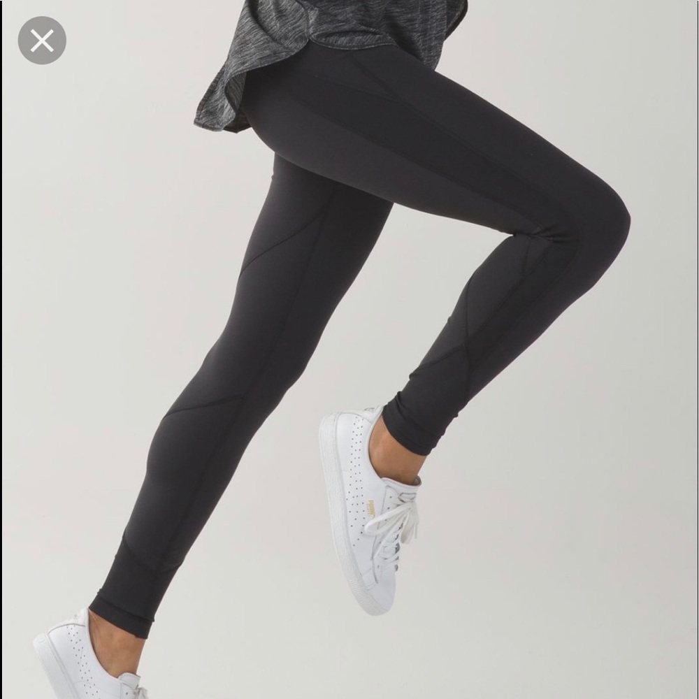 Lululemon Drop It Like It’s Hot black leggings 6
